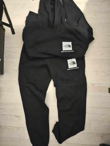 Mens large extra - large, /